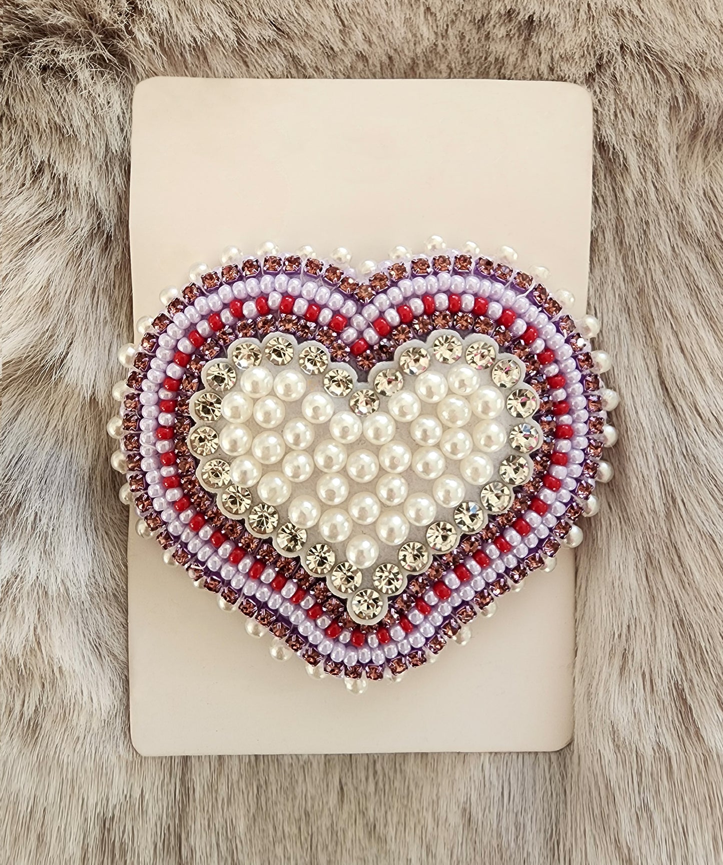Pearl Heart Hair Art